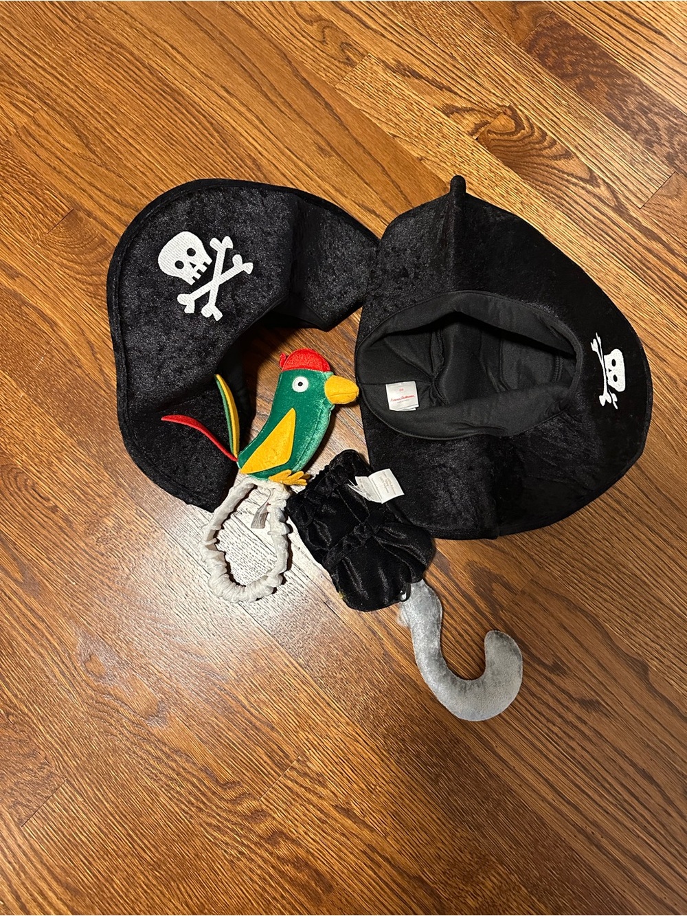 Kids Hanna Andersson Black Pirate Hat Costume Set with Parrot and Hook (2 hats)